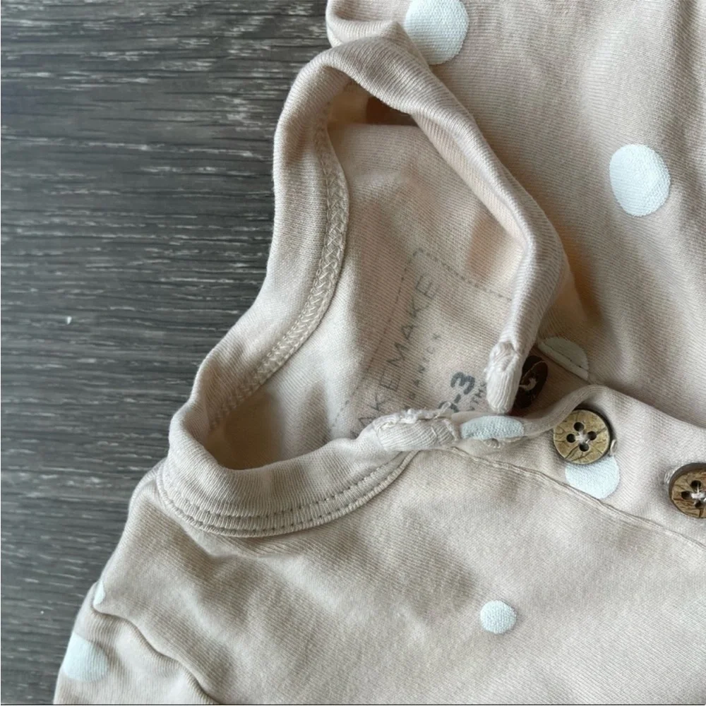 Make make organics‎ knotted sleepgown. 0-3 Months